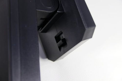 大屏包围真香 蚂蚁电竞ANT321FC深度开箱体验与沉浸式氛围投影灯解析